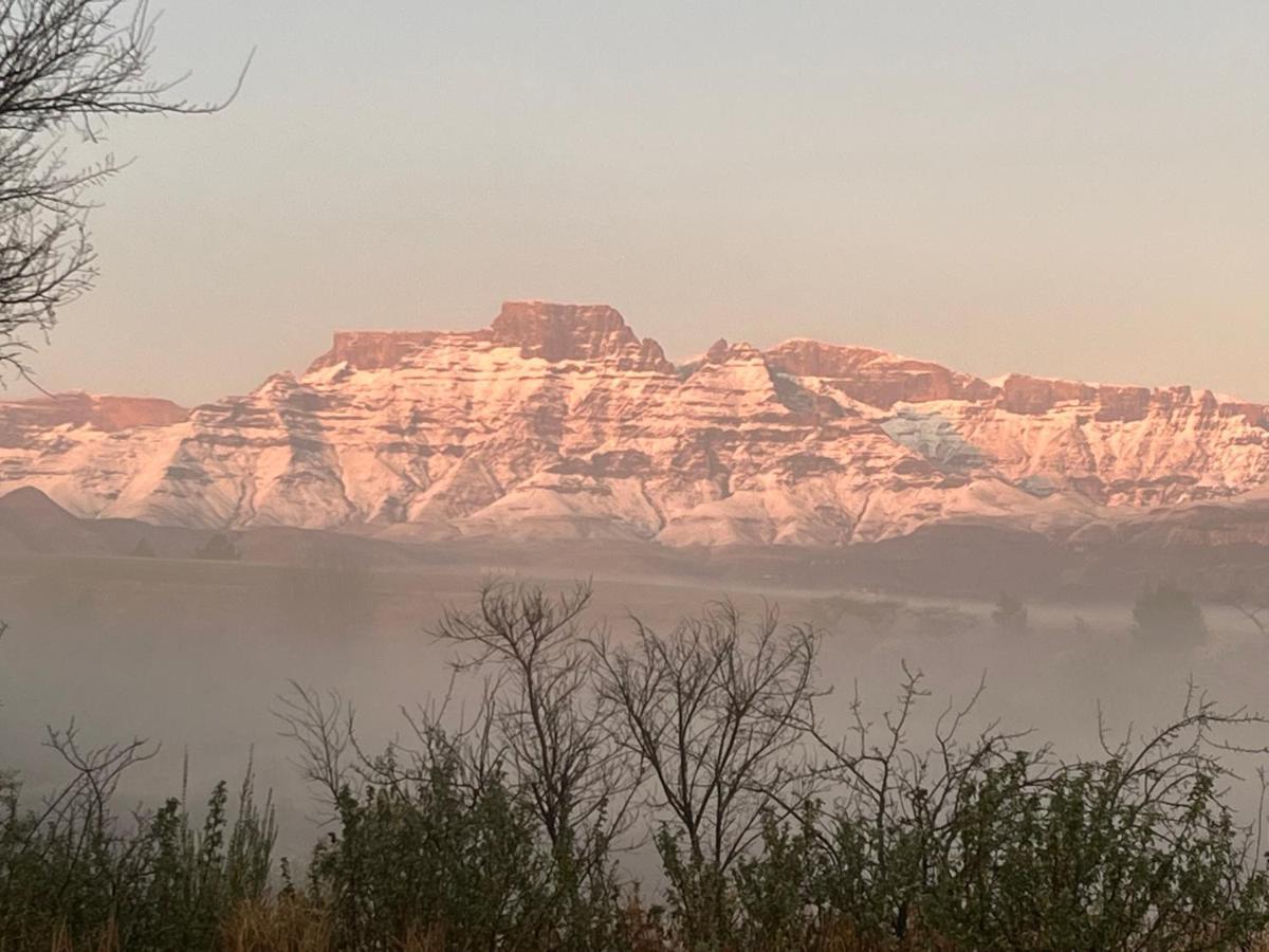 Drakensberg Inkosana Lodge Champagne Valley Exterior photo