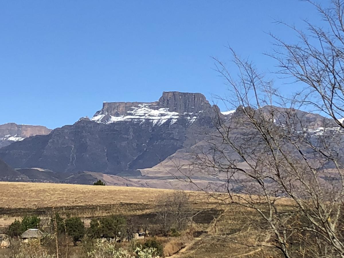Drakensberg Inkosana Lodge Champagne Valley Exterior photo